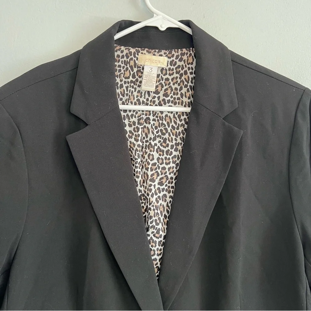 Chico's Womens Two Button Black Blazer Sz L Leopard Print Lined Office Career